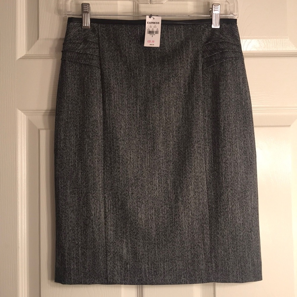 NWT Express Gray Pencil Skirt Size 2